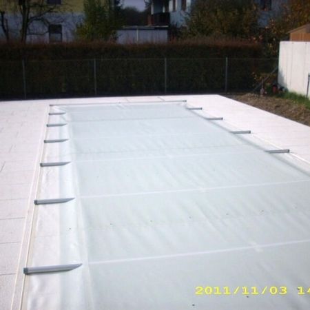 Farbe: transluzent (Solarausführung)