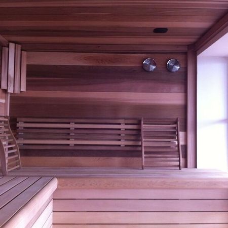 Sauna aus Zedernholz von Innen